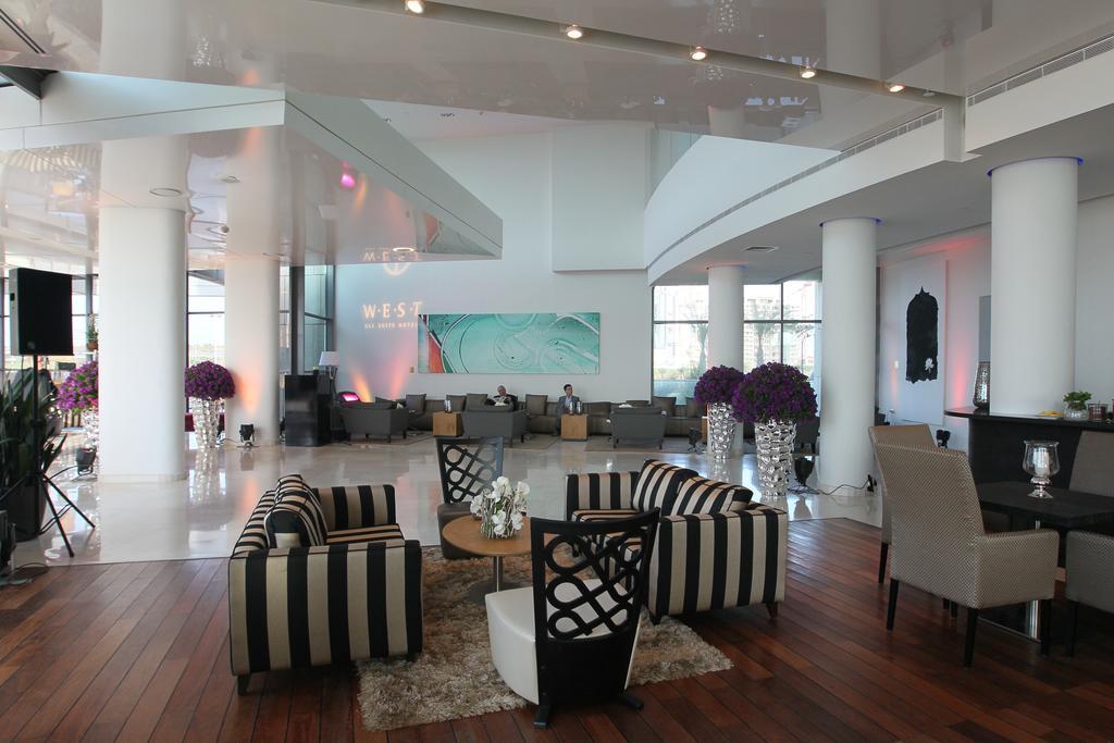 Play Hatzuk Beach Tel Aviv Interior foto